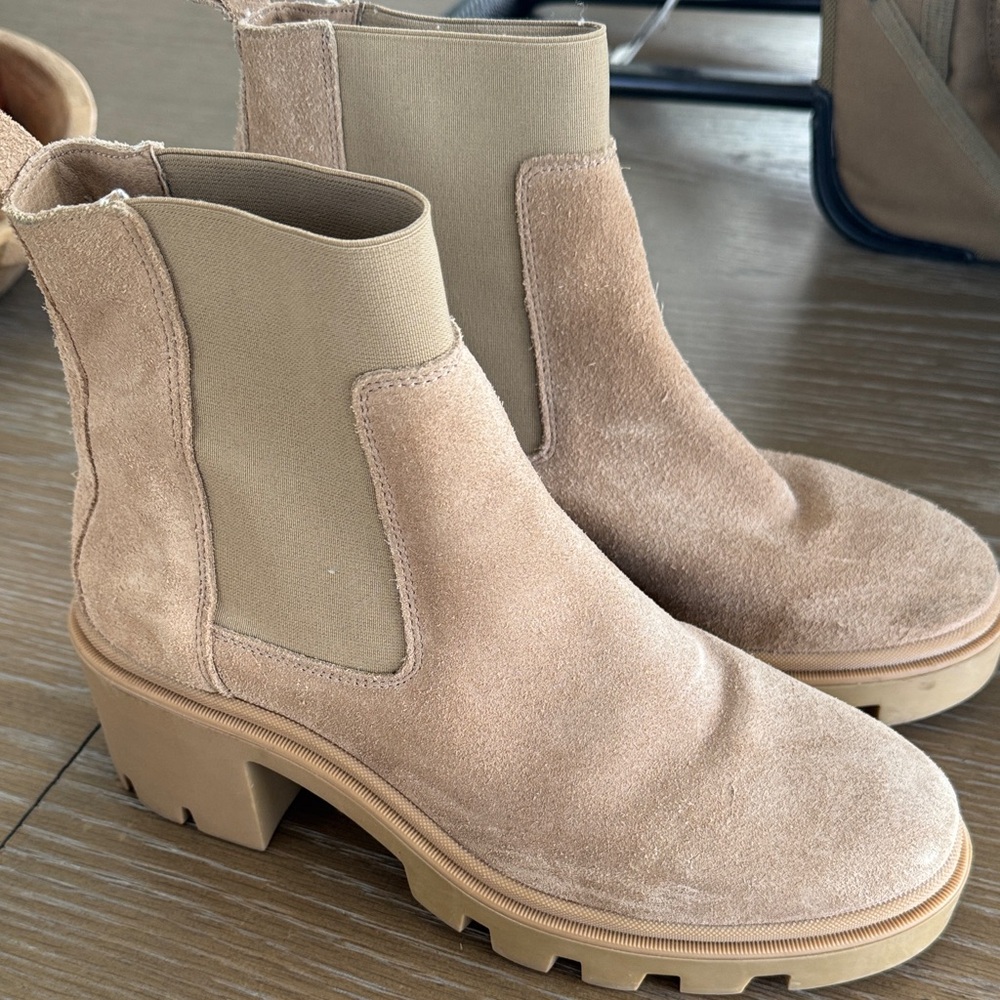 Stylish Tan Suede Ankle Booties